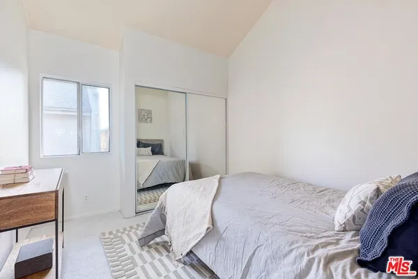 $435,000 | 7651 Reseda Boulevard, Unit 3T, Reseda, CA 91335