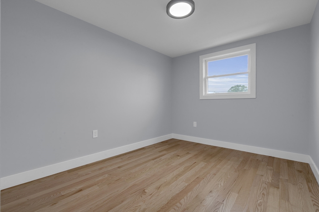 37 Wentworth Road Revere, MA 02151 - Photo 13 of 33 Gallery Image 13
