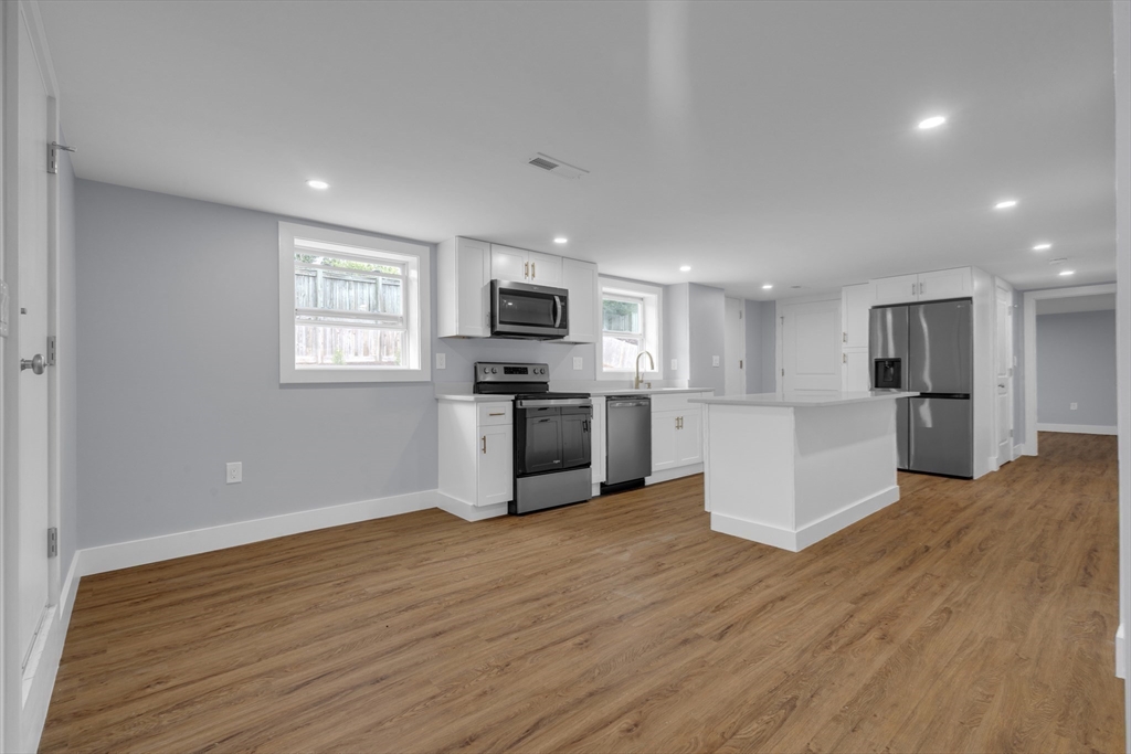 37 Wentworth Road Revere, MA 02151 - Photo 9 of 33 Gallery Image 9