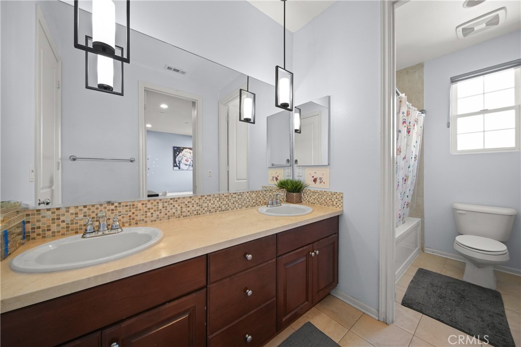 11662 North Ricasoli Way Porter Ranch, CA 91326 - Photo 37 of 75