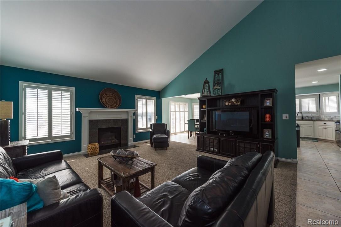 50829 Nesting Ridge Drive Macomb, MI 48044 - Photo 17 of 56 NR-3.jpg