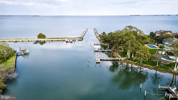 $1,975,000 | 106 North Creek Court, Stevensville, MD 21666