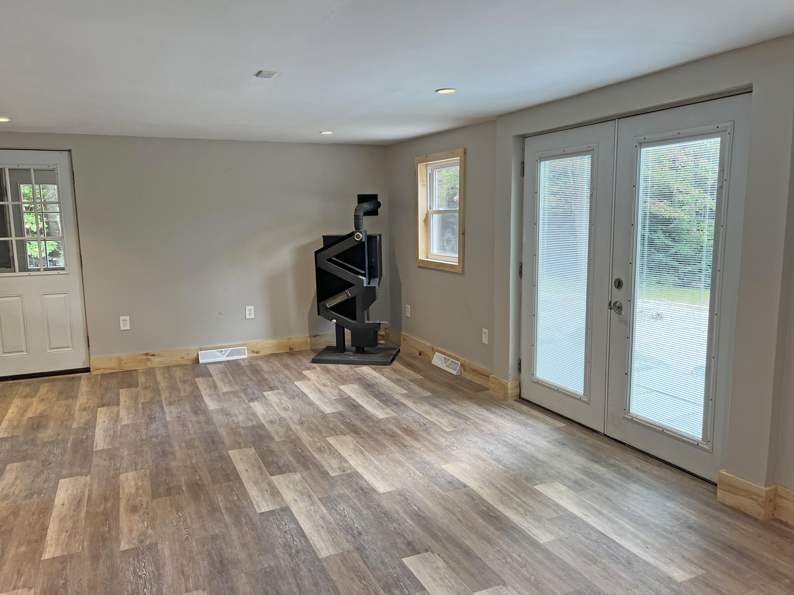1115 Bayside Road Trenton, ME 04605 - Photo 13 of 28 2e
