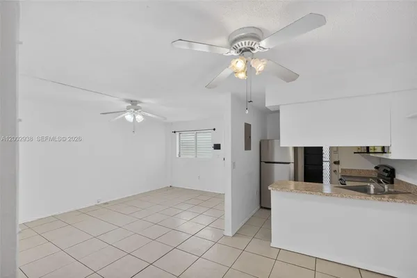 $225,000 | 1620 West Avenue, Unit 204, Miami Beach, FL 33139