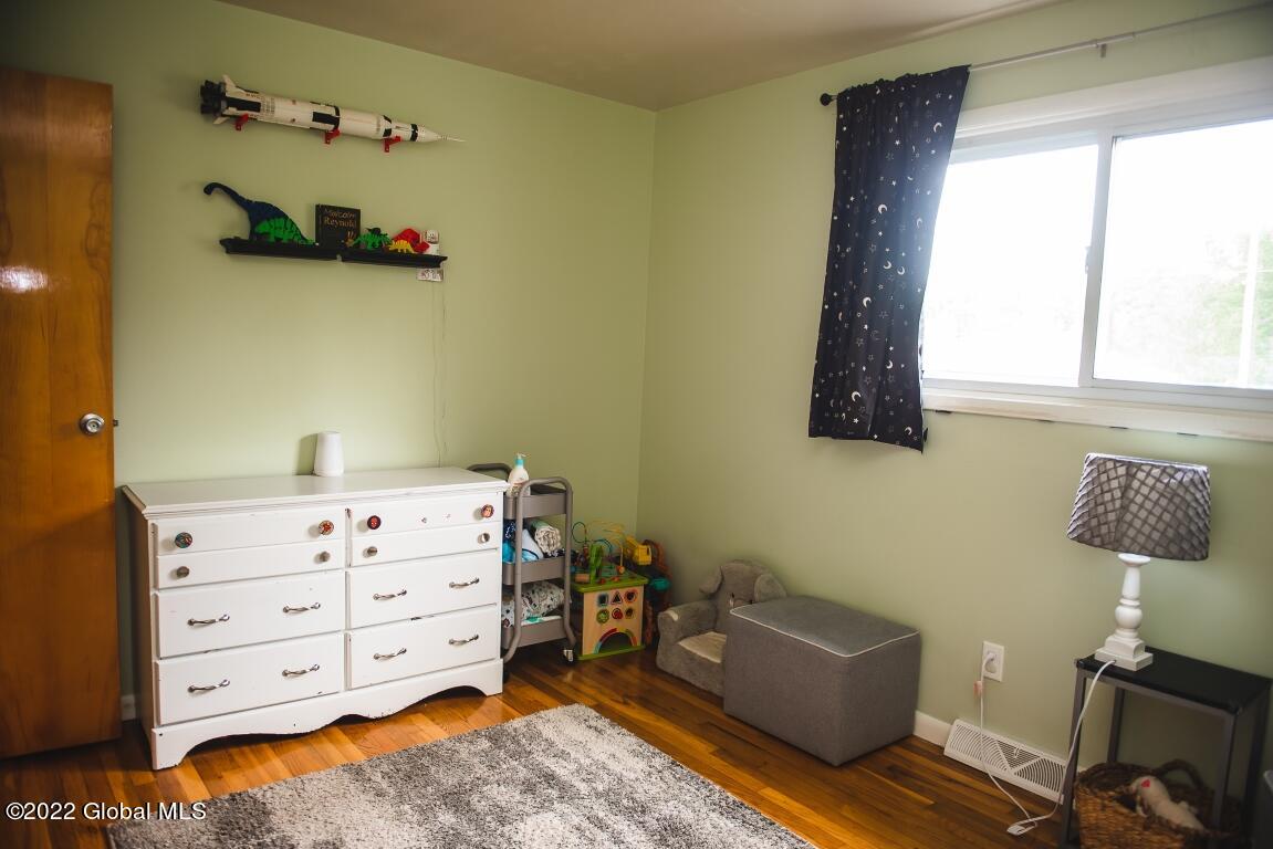 152 South Country Ridge Road Amsterdam, NY 12010 - Photo 38 of 45 amsterdam hosue-51 (Medium)