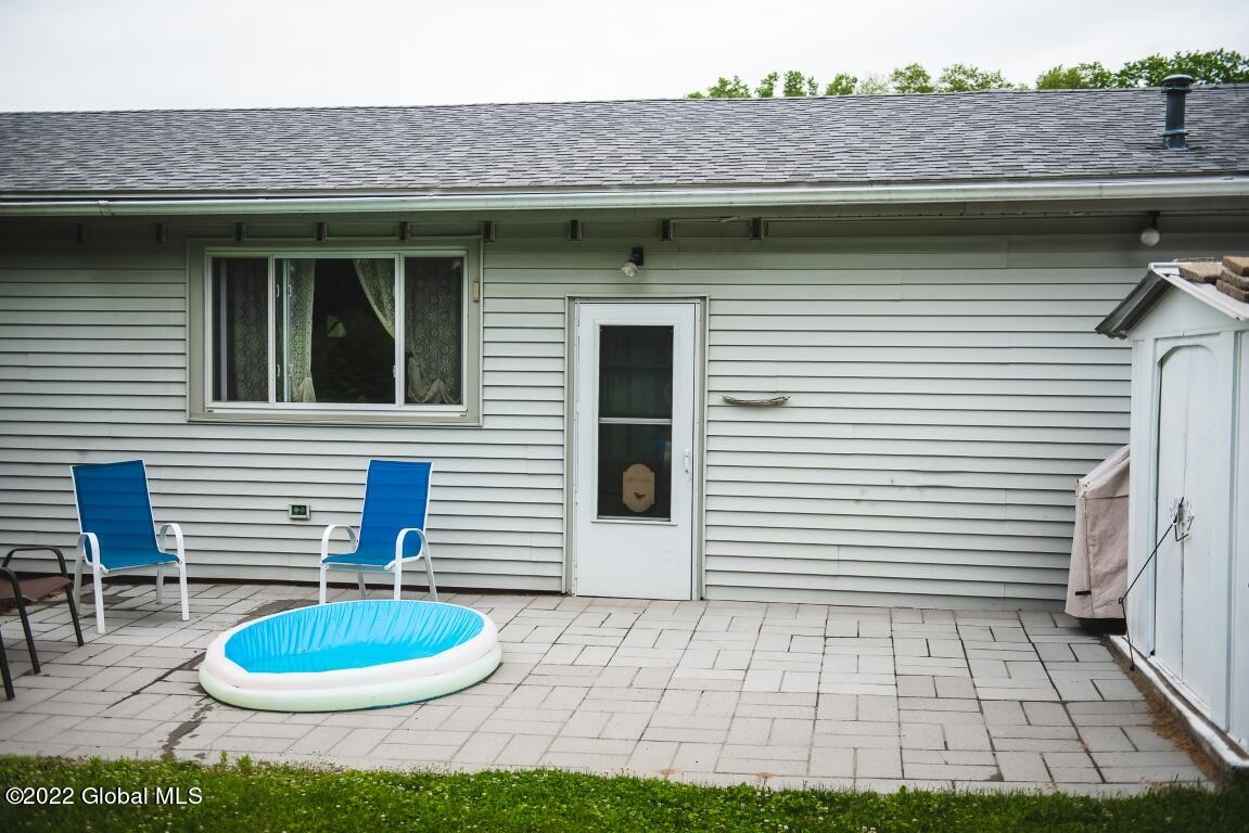 152 South Country Ridge Road Amsterdam, NY 12010 - Photo 5 of 45 amsterdam hosue-08 (Medium)