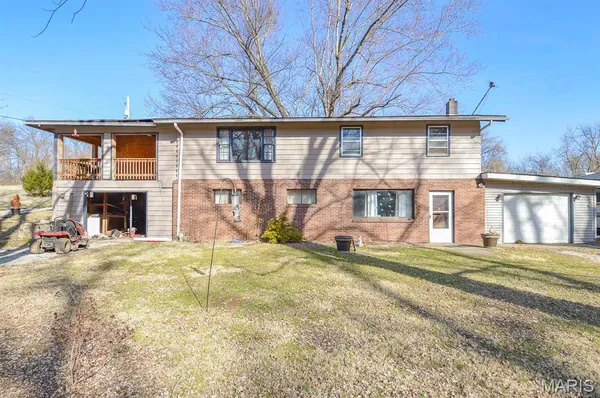 $50,000 | 8627 Lower Marine Road, St. Jacob, IL 62281