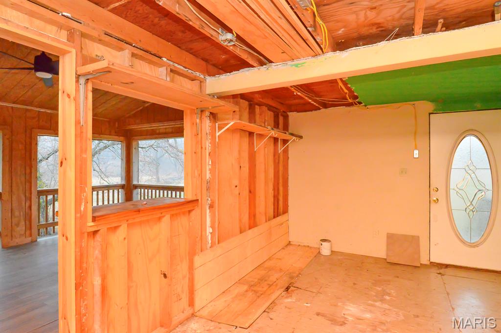 8627 Lower Marine Road St. Jacob, IL 62281 - Photo 16 of 32