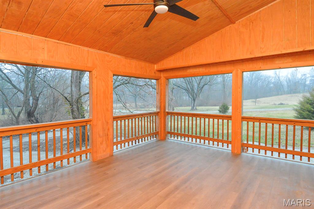 8627 Lower Marine Road St. Jacob, IL 62281 - Photo 18 of 32