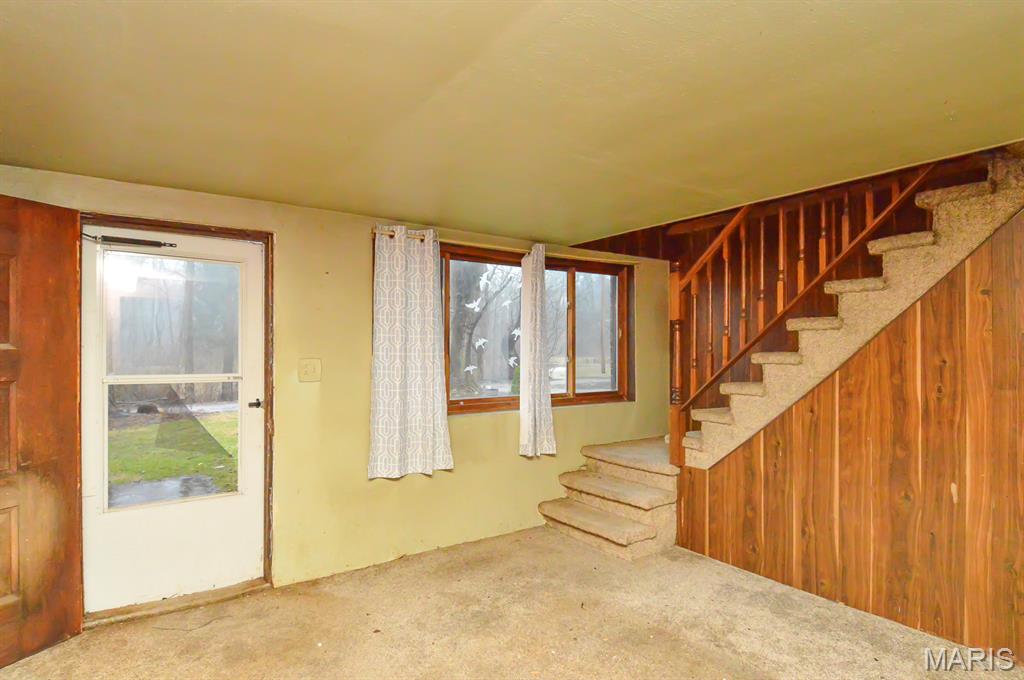 8627 Lower Marine Road St. Jacob, IL 62281 - Photo 20 of 32