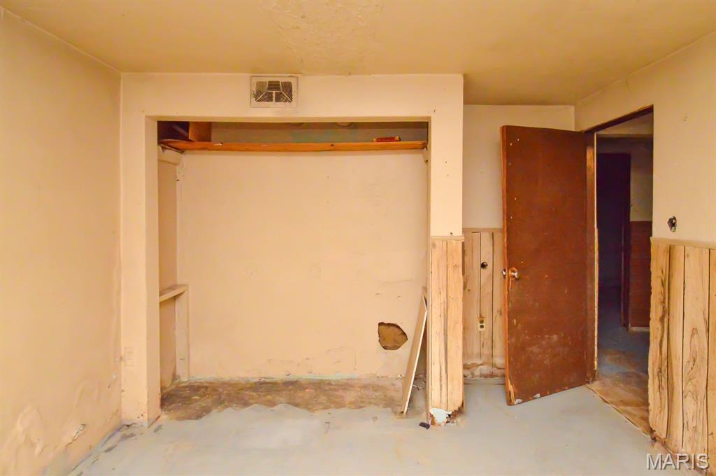 8627 Lower Marine Road St. Jacob, IL 62281 - Photo 28 of 32