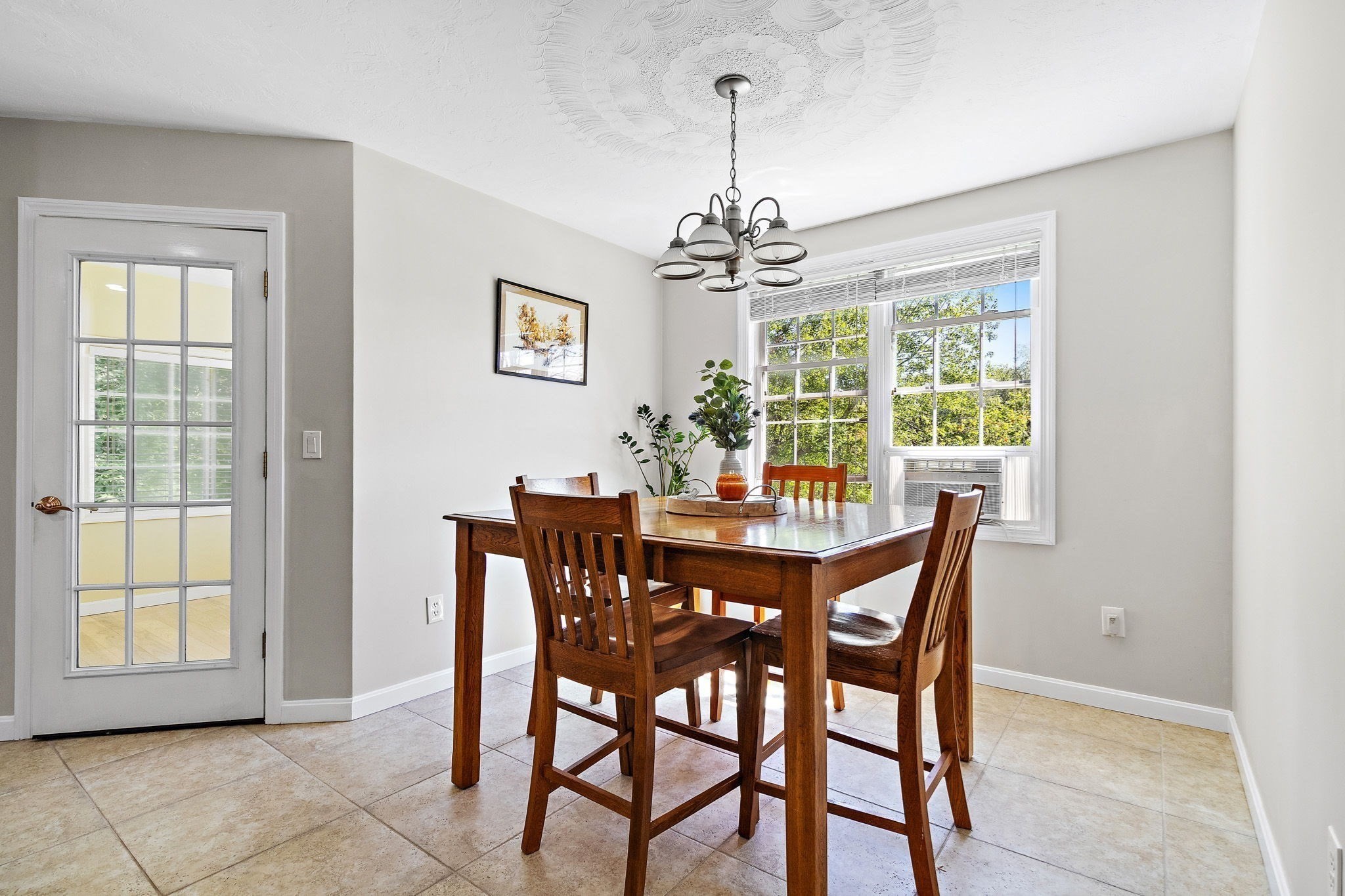 24 Tanyard Road Dudley, MA 01571 - Photo 10 of 39 Gallery Image 10