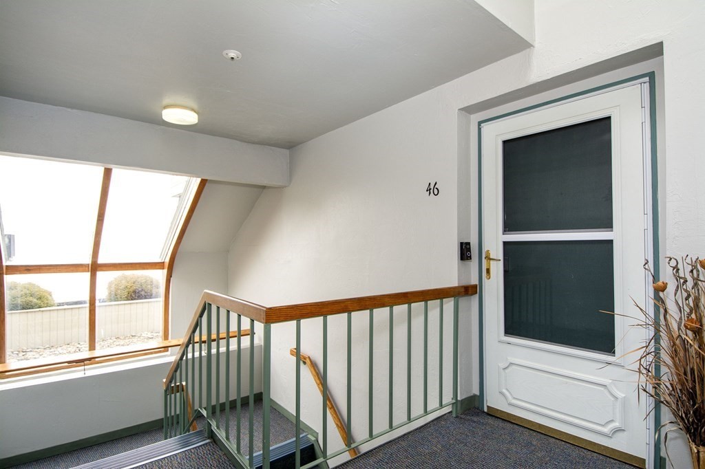 46 Oceanside Drive, Unit 46 Hull, MA 02045 - Photo 14 of 17