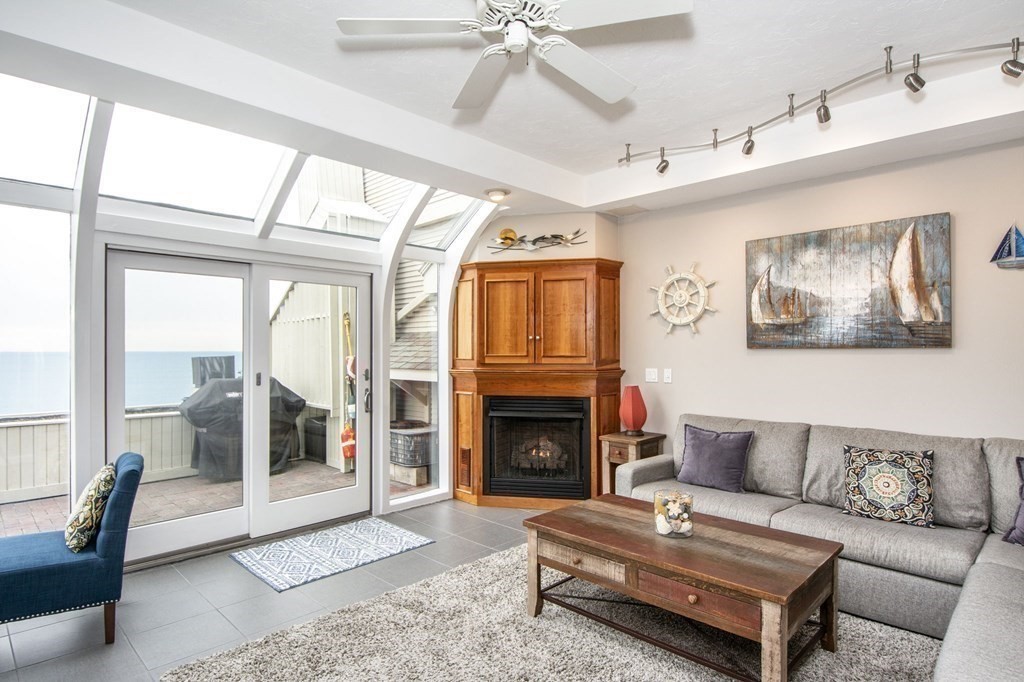 46 Oceanside Drive, Unit 46 Hull, MA 02045 - Photo 4 of 17