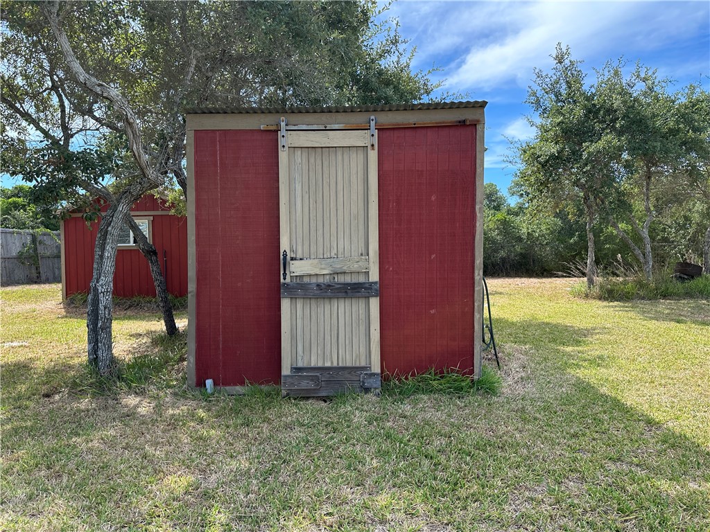 908 Jacoby Lane Aransas Pass, TX 78336 - Photo 24 of 27