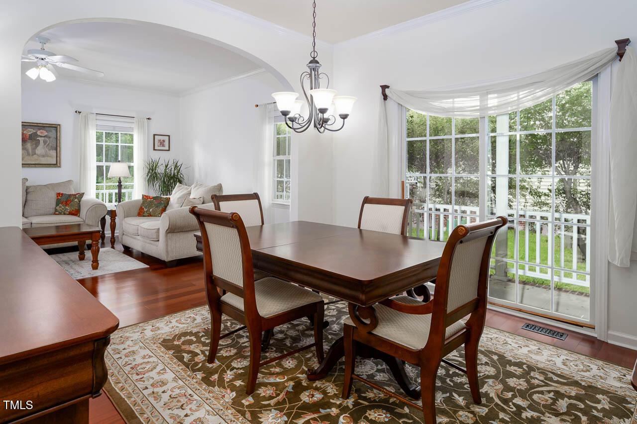 1059 Torrence Drive Apex, NC 27502 - Photo 15 of 49 1059 Torrence Dr-33