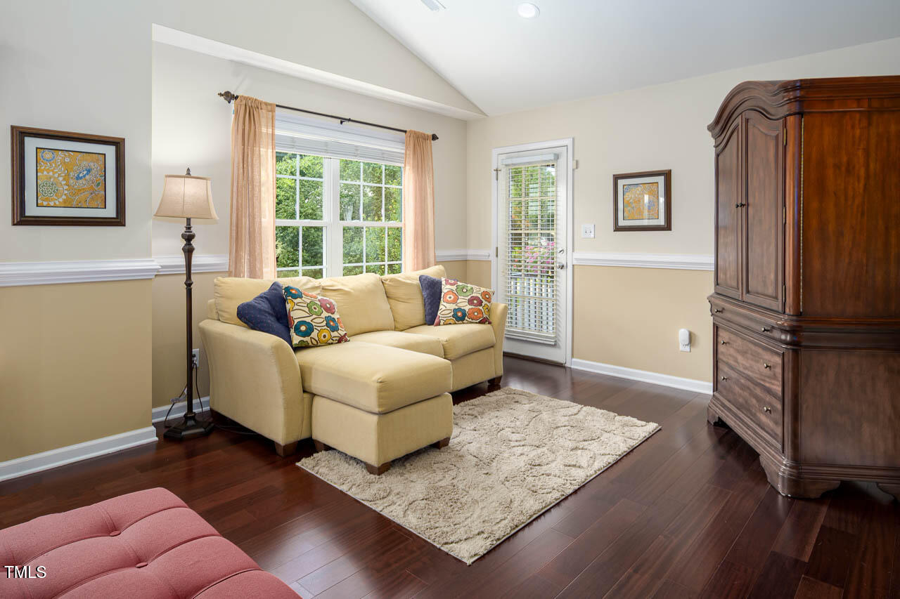 1059 Torrence Drive Apex, NC 27502 - Photo 18 of 49 1059 Torrence Dr-35