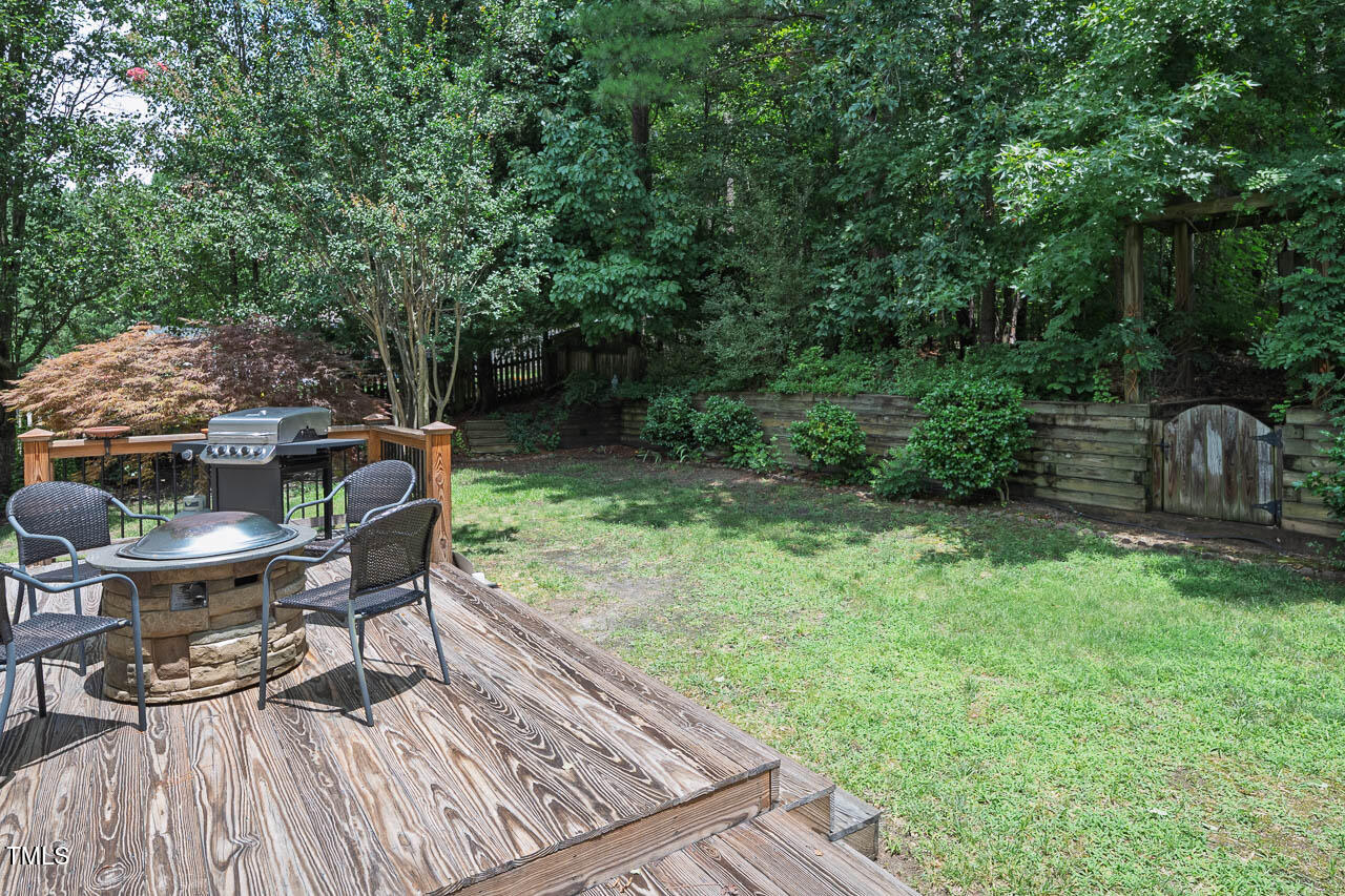 1059 Torrence Drive Apex, NC 27502 - Photo 34 of 49 1059 Torrence Dr-21