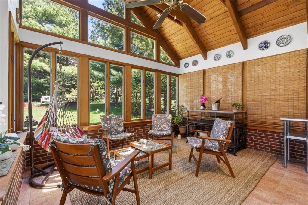 152 Beverly Road Brookline, MA 02467 - Photo 15 of 34 Gallery Image 15