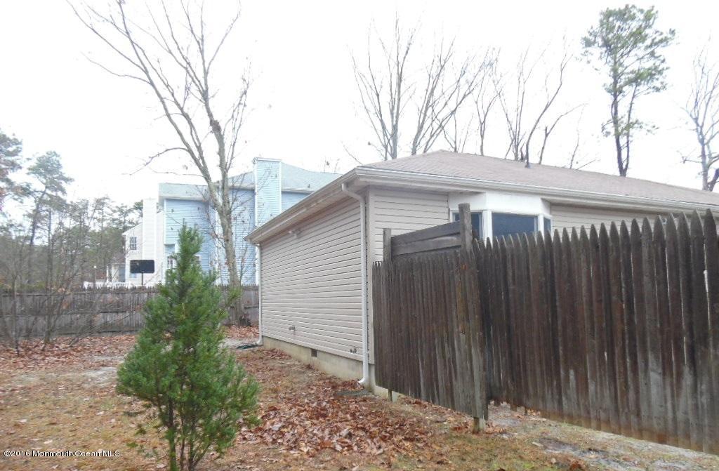 33 Rosehill Road Barnegat, NJ 08005 - Photo 17 of 18 side