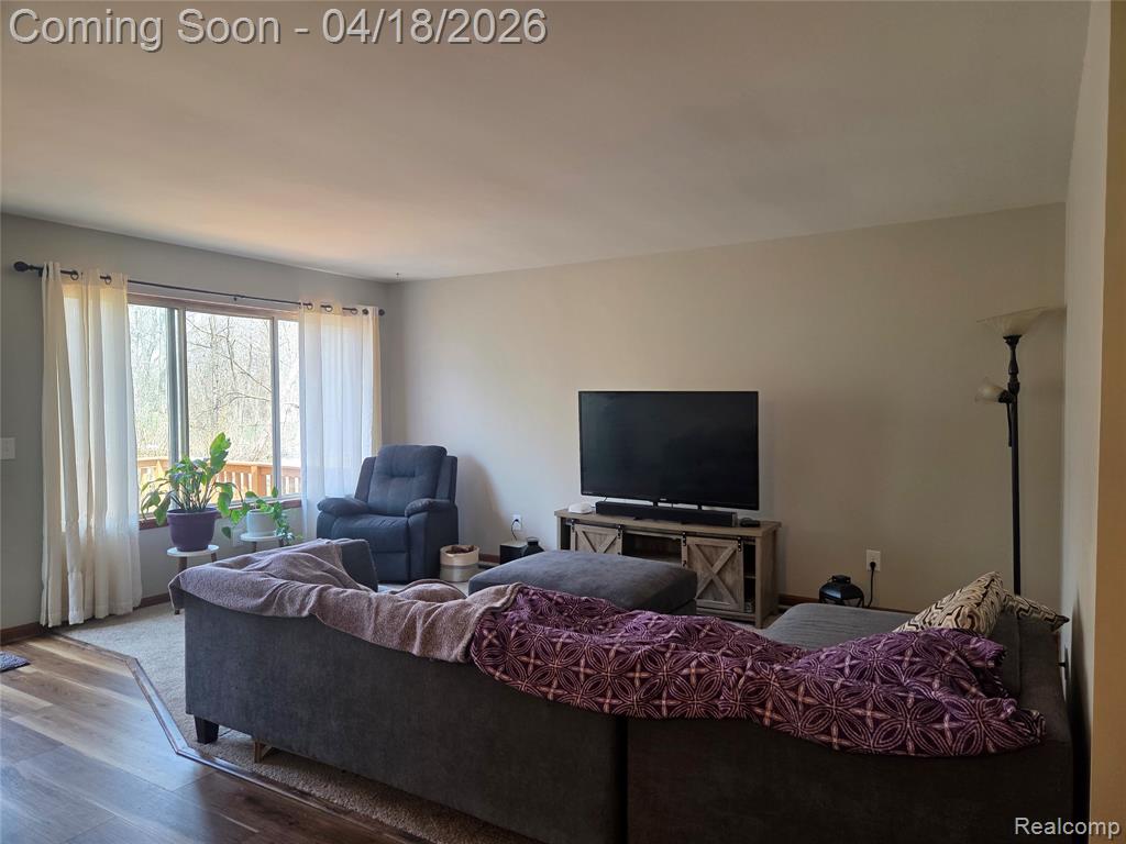 4129 West Allen Road Howell, MI 48855 - Photo 5 of 14 Gallery Image 5