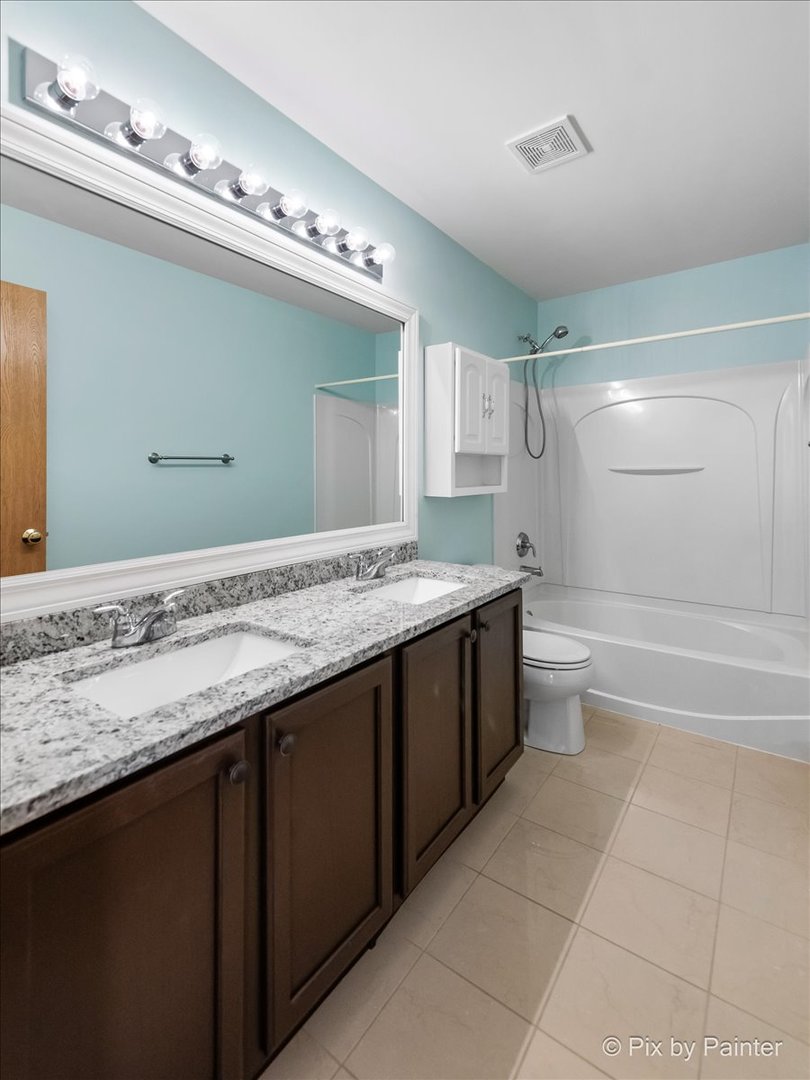 1065 Port Royal Road Pingree Grove, IL 60140 - Photo 20 of 40