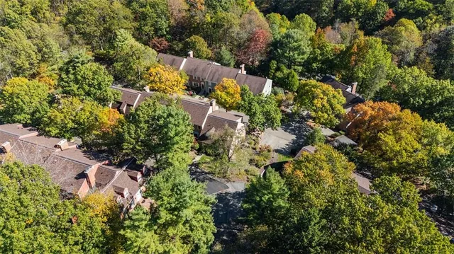 $350,000 | 82 Mystic Harbor, Bradford Woods, PA 15015