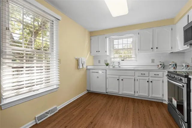 $350,000 | 82 Mystic Harbor, Bradford Woods, PA 15015