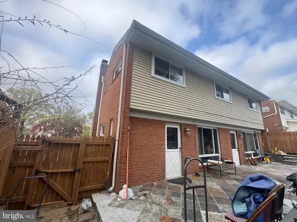 $559,900 | 12807 Crisfield Road, Silver Spring, MD 20906