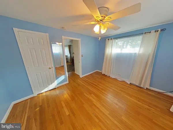 a view of empty room