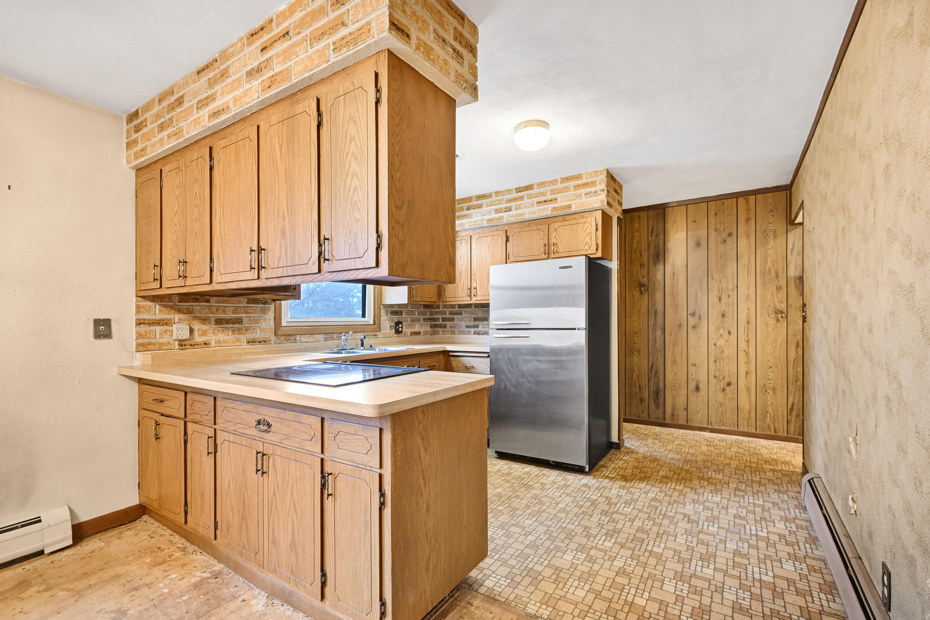 N5907 Aspen Drive Spring Prairie, WI 53105 - Photo 16 of 51 Kitchen