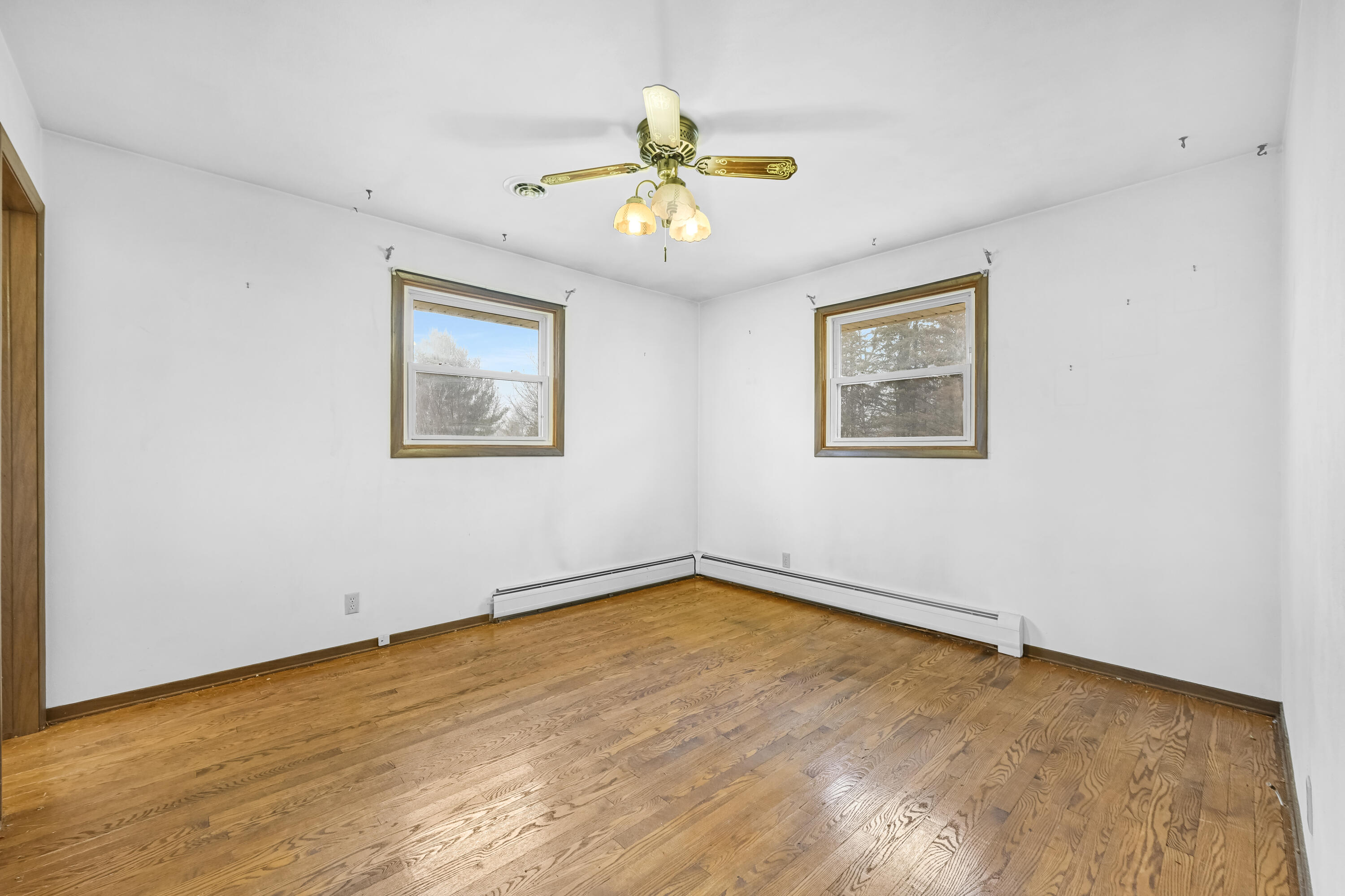 N5907 Aspen Drive Spring Prairie, WI 53105 - Photo 23 of 51 Primary Bedroom