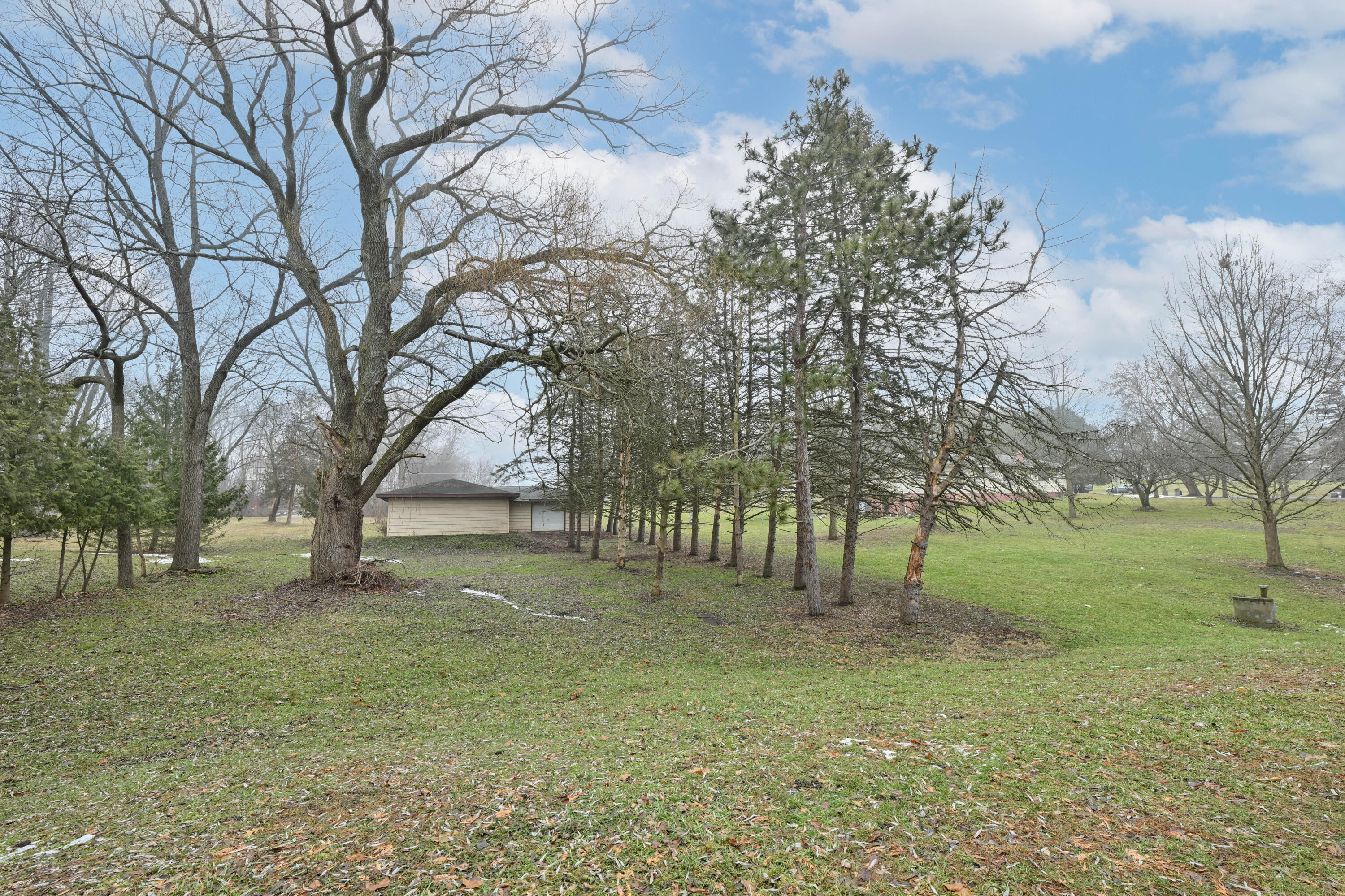 N5907 Aspen Drive Spring Prairie, WI 53105 - Photo 45 of 51 Restful Wooded Space