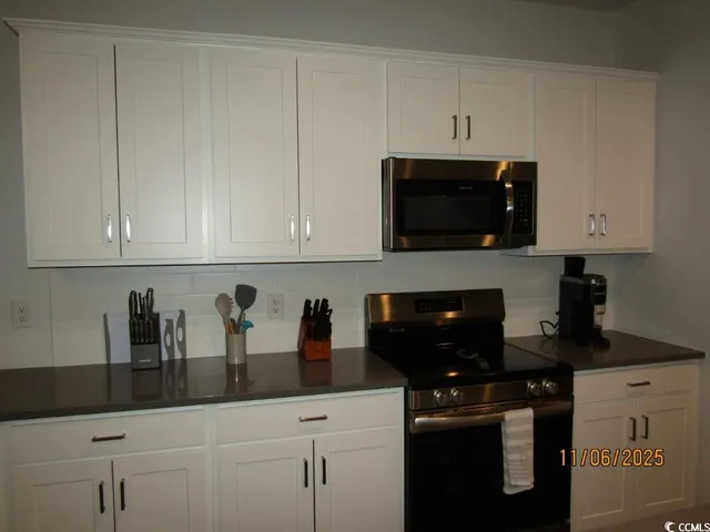 $1,850 | 119 Arnette Drive, Unit A, Sunset Beach, NC 28469