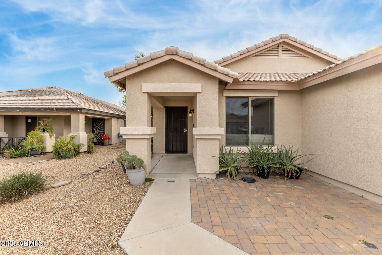 17231 West Durango Street Goodyear, AZ 85338 - Photo 6 of 31 20260122130135695715000000-o