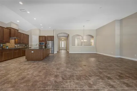 $729,000 | 5201 Sparrowglen Place, Lithia, FL 33547