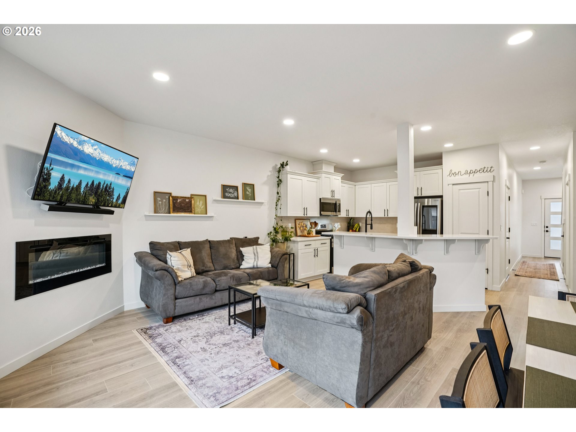 1275 South 28th Avenue Cornelius, OR 97113 - Photo 6 of 35