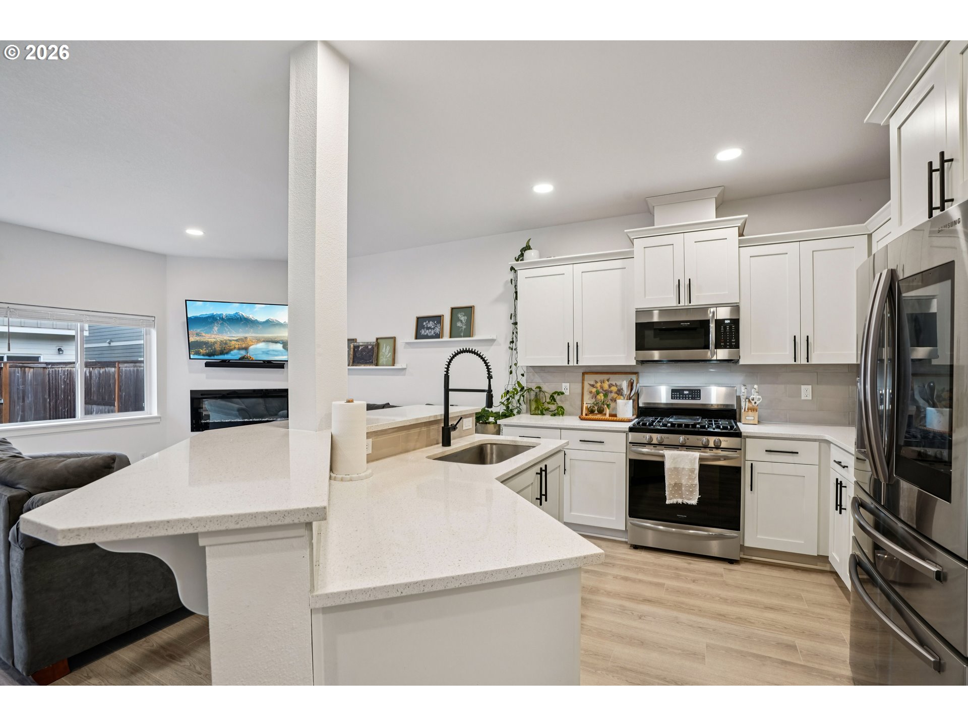 1275 South 28th Avenue Cornelius, OR 97113 - Photo 9 of 35