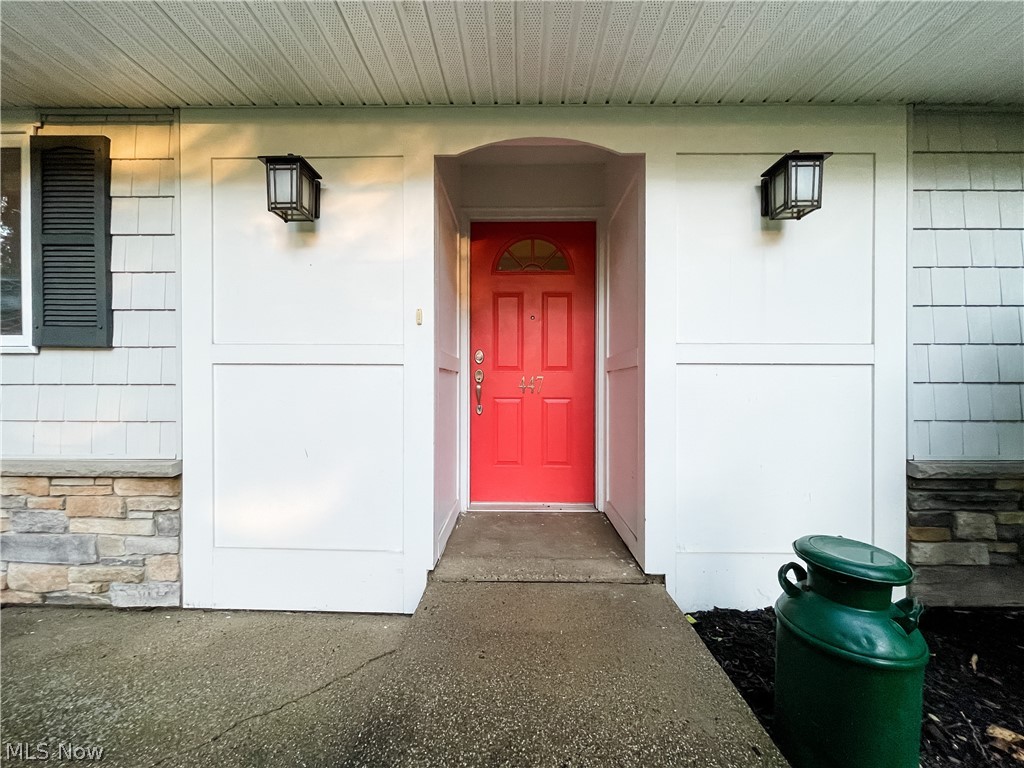 447 Strader Road Akron, OH 44305 - Photo 4 of 28 Gallery Image 4