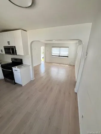 $4,700 | 345 Walton Street, West Hempstead, NY 11552