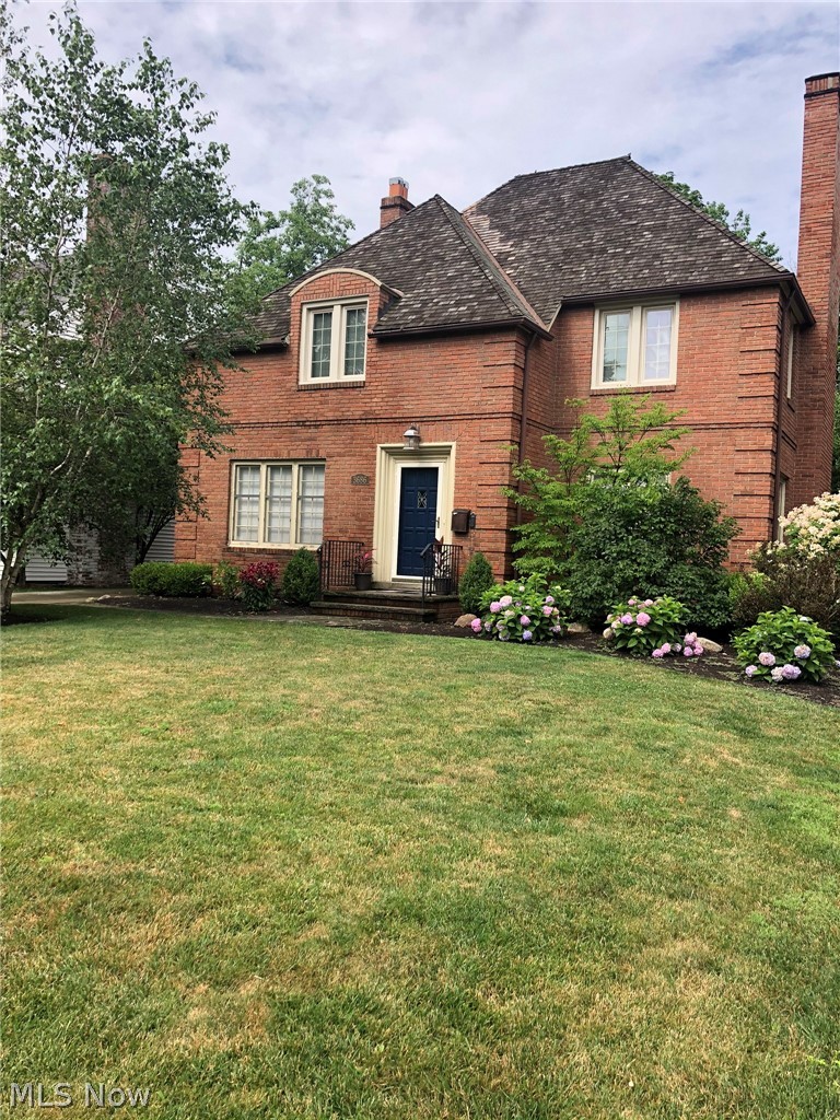 3686 Sutherland Road Shaker Heights, OH 44122 - Photo 1 of 34 Gallery Image 1