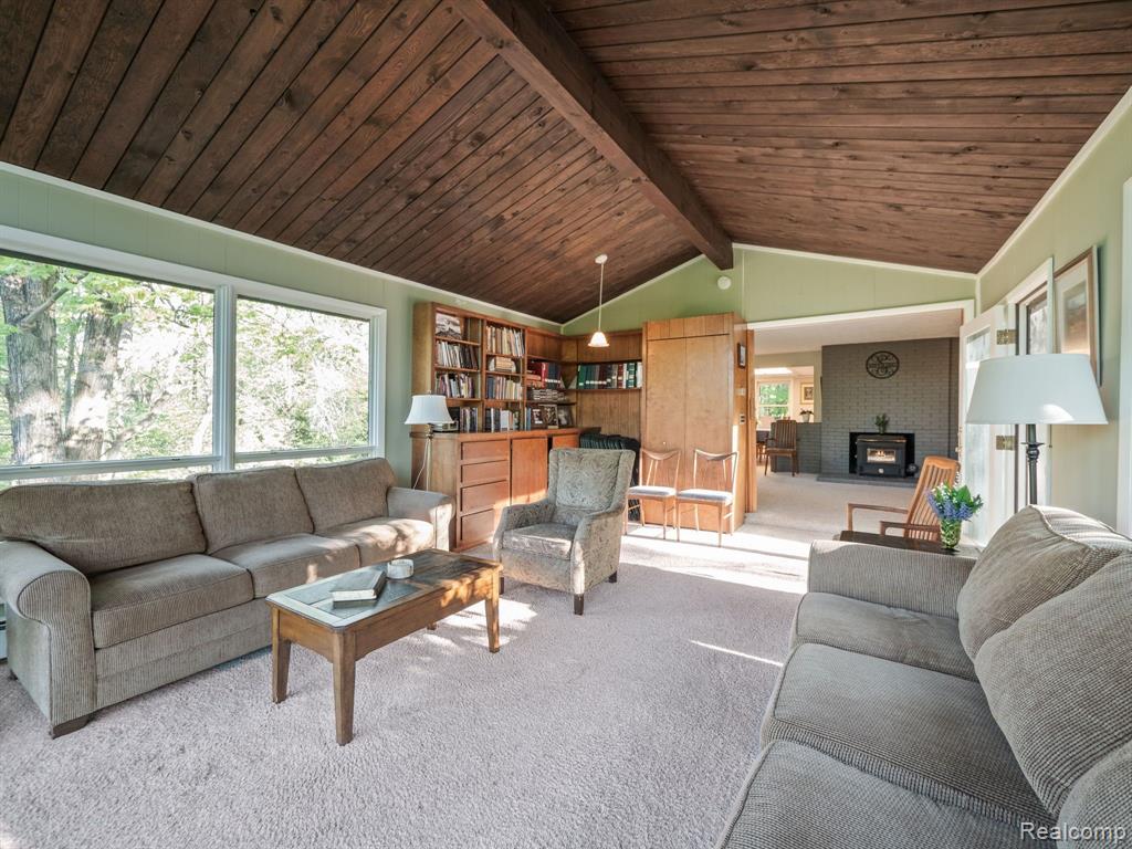 971 Dutton Road Rochester Hills, MI 48306 - Photo 20 of 51