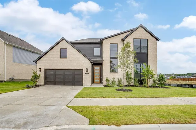 $589,900 | 7253 Wayward Wind Drive, Fort Worth, TX 76179