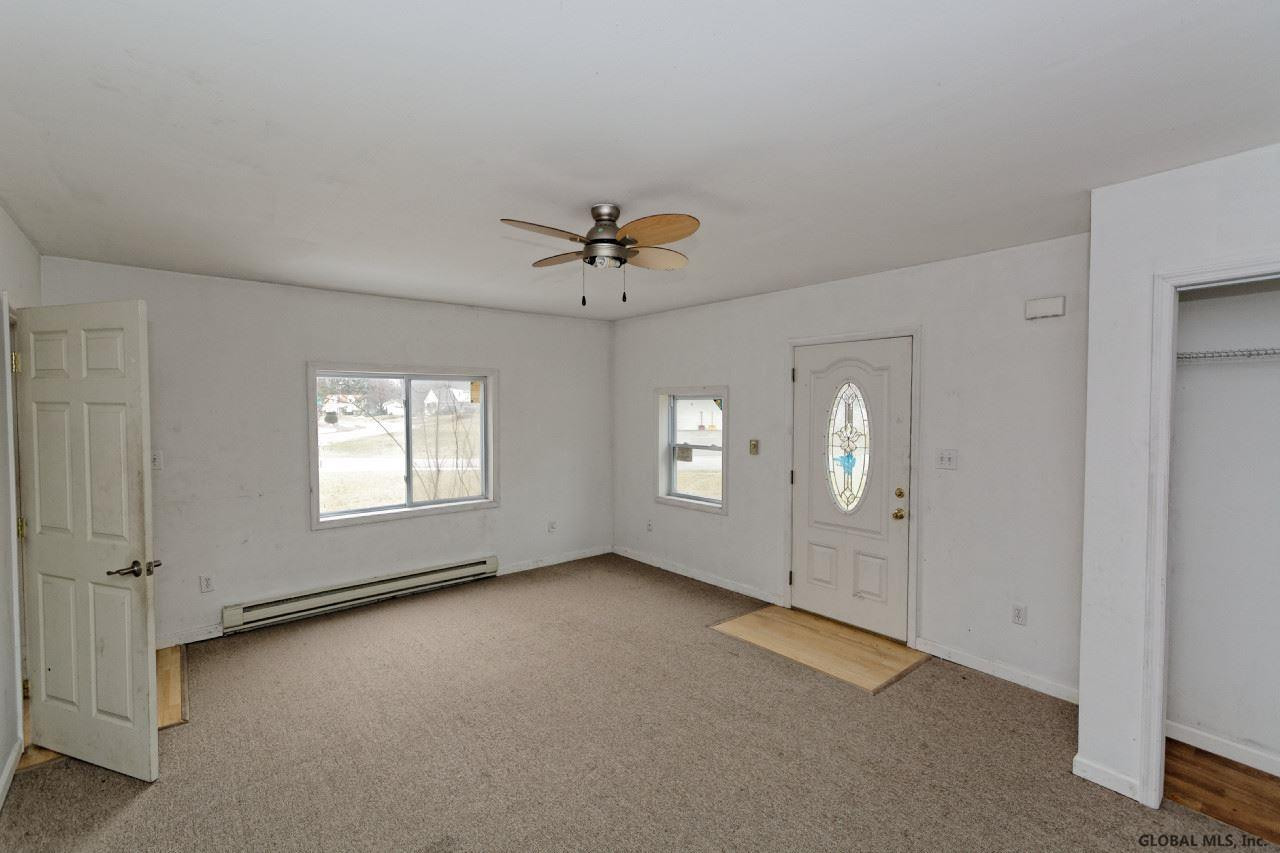1025 Wayne Road Rotterdam, NY 12303 - Photo 16 of 25 Photo 16