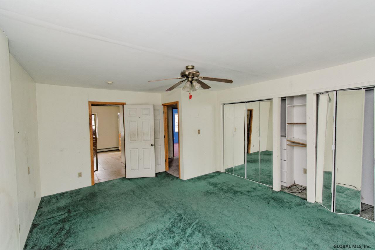1025 Wayne Road Rotterdam, NY 12303 - Photo 20 of 25 Photo 20