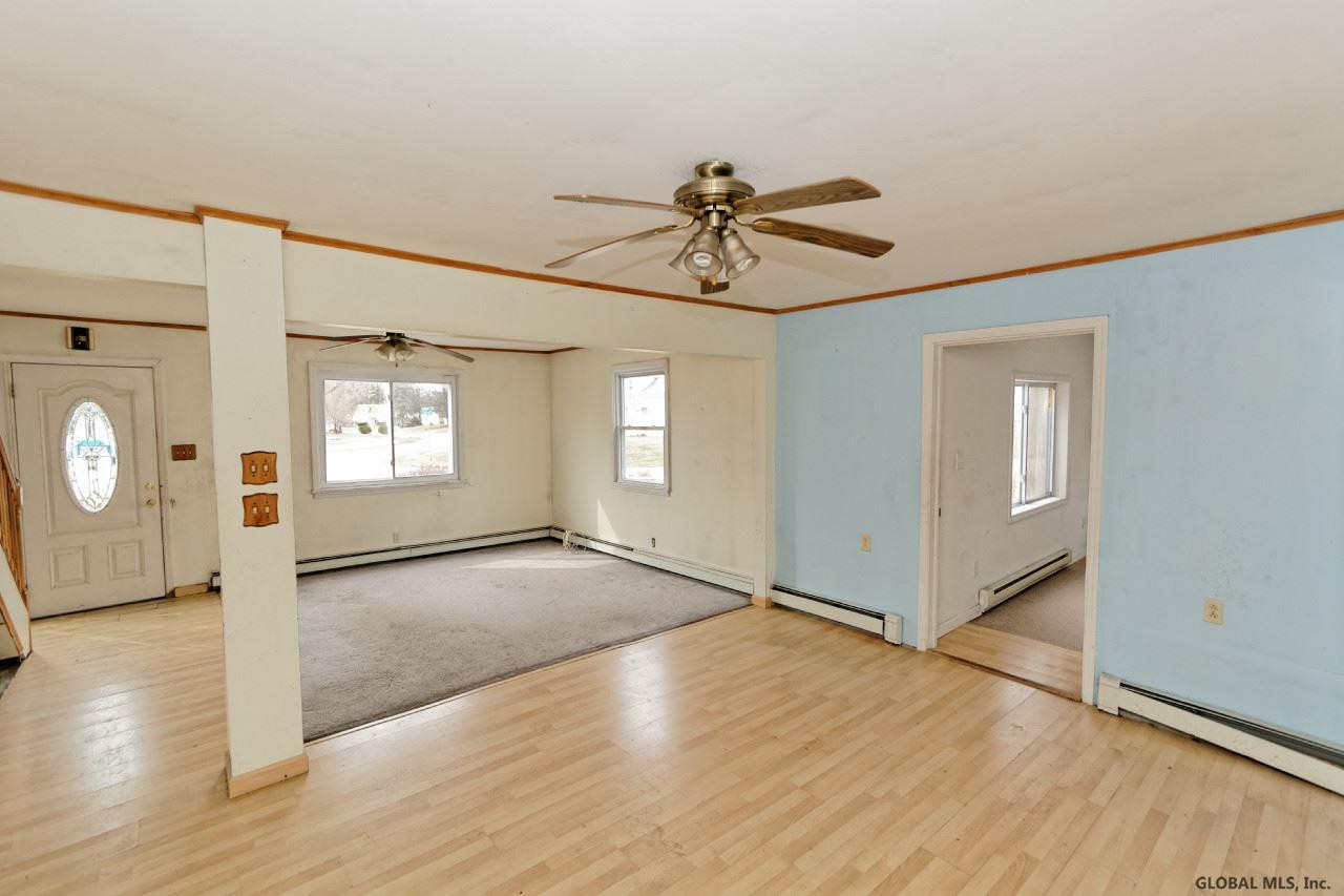 1025 Wayne Road Rotterdam, NY 12303 - Photo 8 of 25 Photo 8