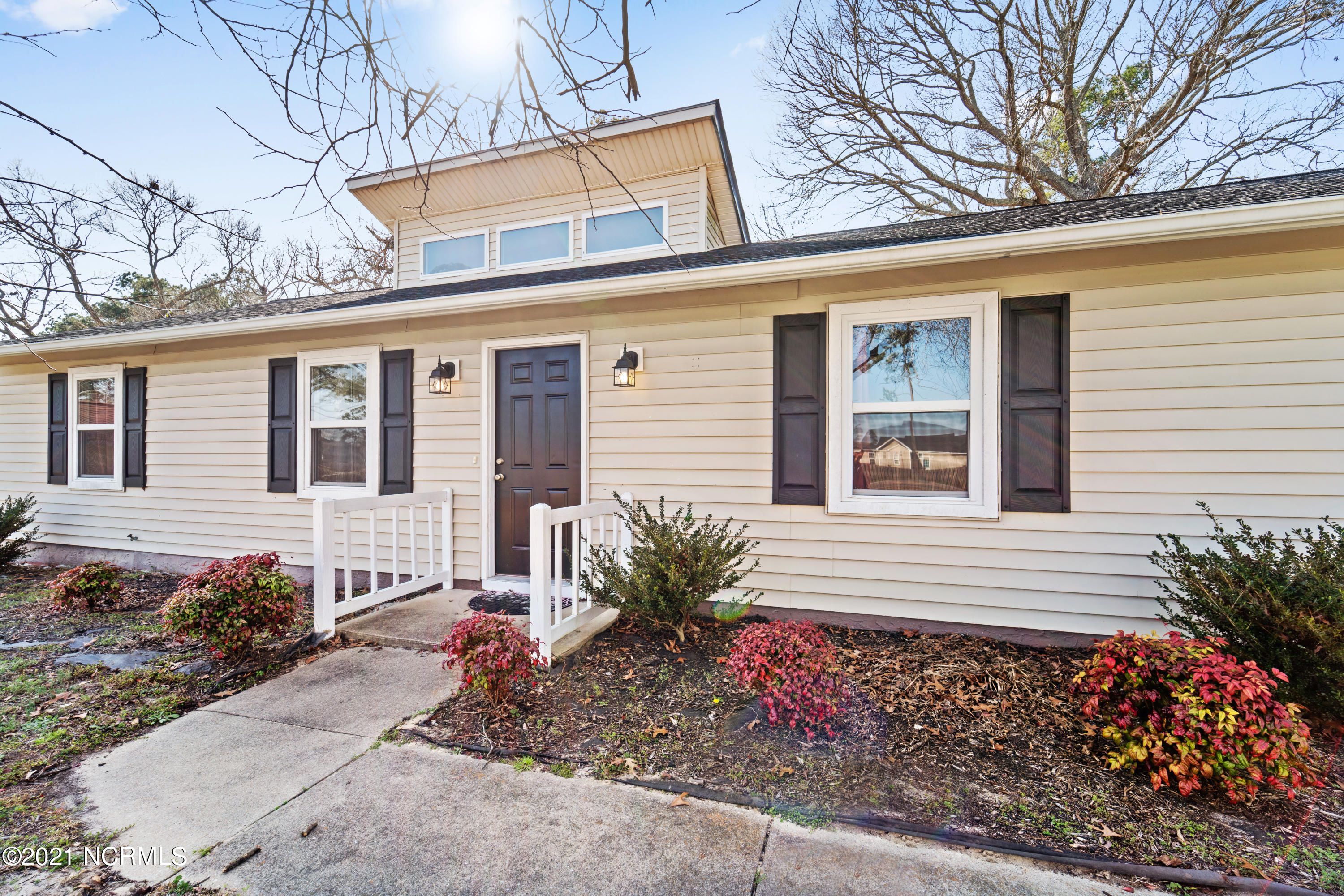 171 Bannermans Mill Road Richlands, NC 28574 - Photo 1 of 19 Front 3