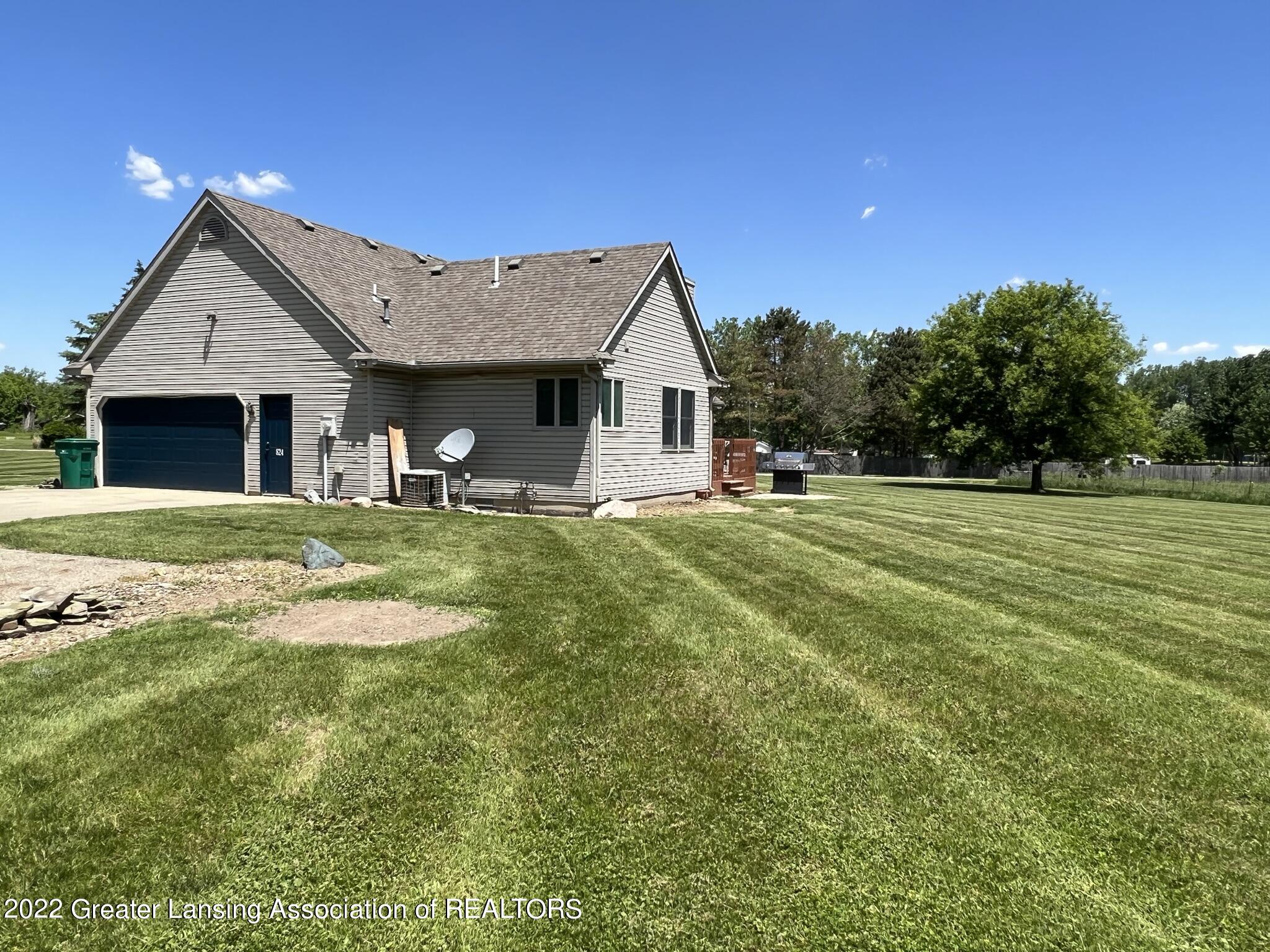 824 Tyrrell Road Bancroft, MI 48414 - Photo 36 of 38 IMG_3567