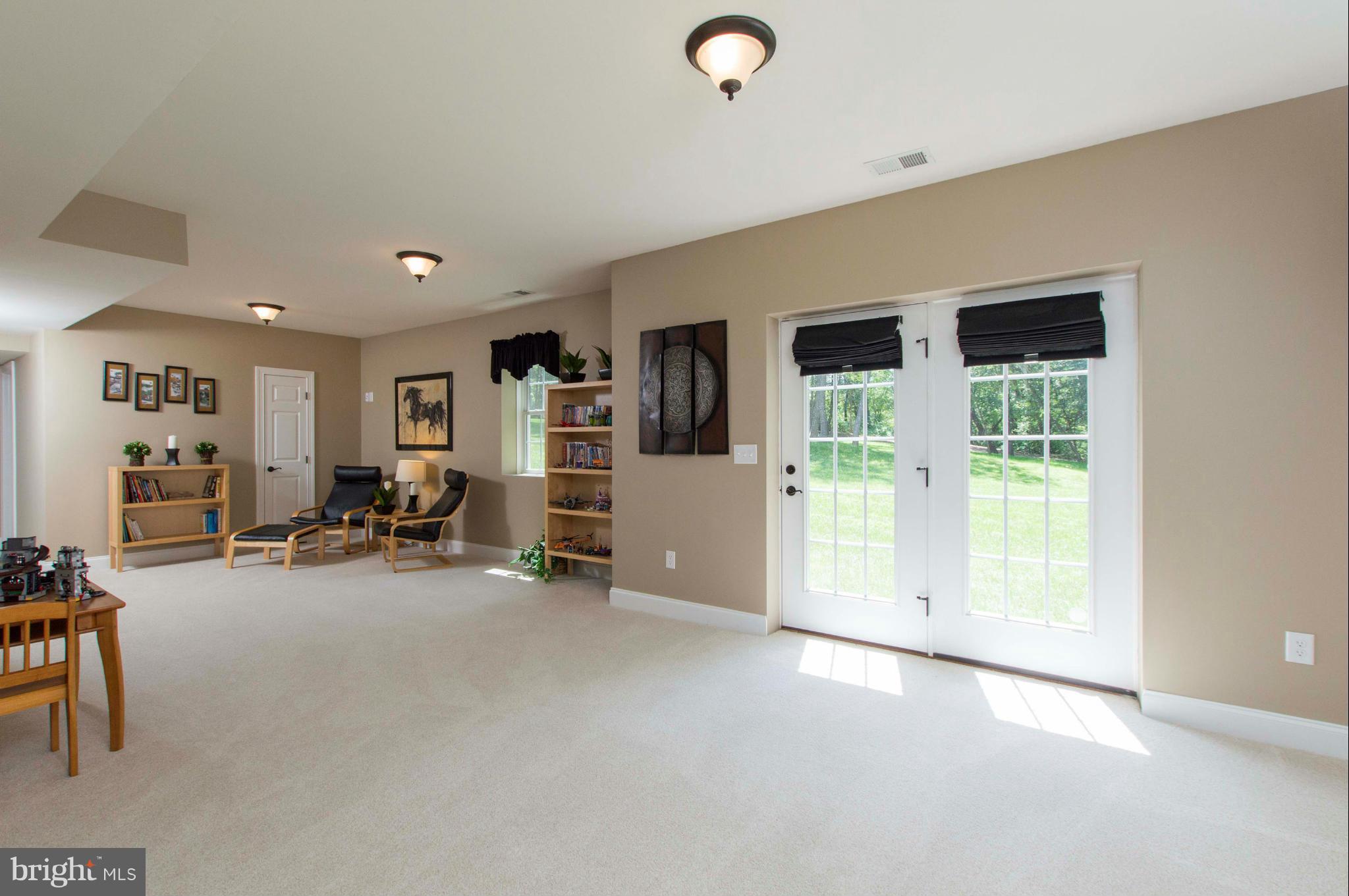 2320 Pleasantville Road Fallston, MD 21047 - Photo 28 of 30 a view of a livingroom with workspace and a window