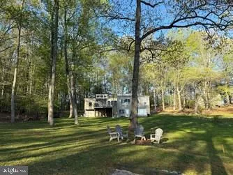 $3,800 | 190 Bear Castle Drive, Bumpass, VA 23024